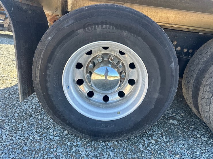 2007-international-durastar-4400-image-78