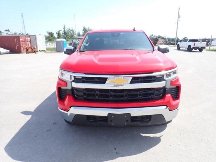 chevrolet-silverado-1500-image-2