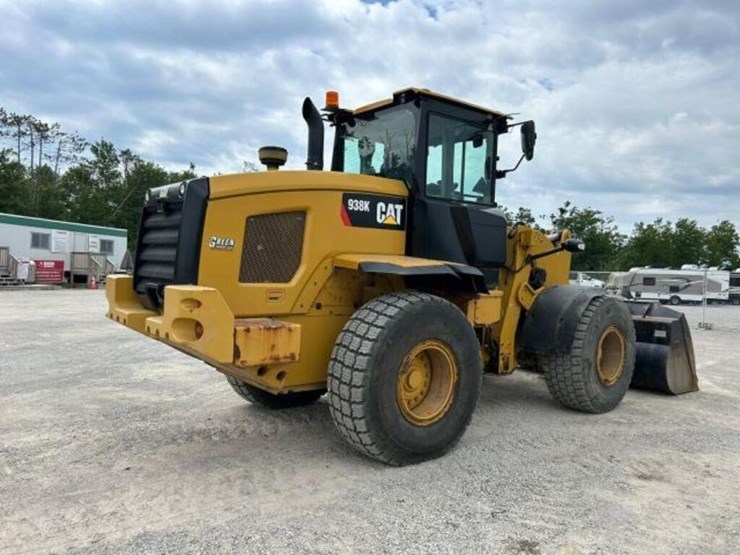 2016-caterpillar-938k-image-4
