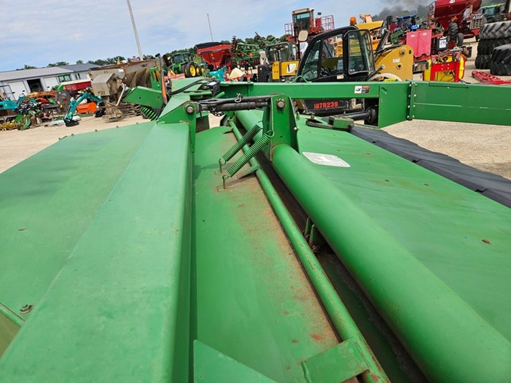 john-deere-935-image-17