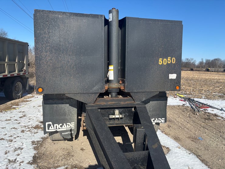 #2175-•-2004-cancade-dump-pup-trailer-image-6