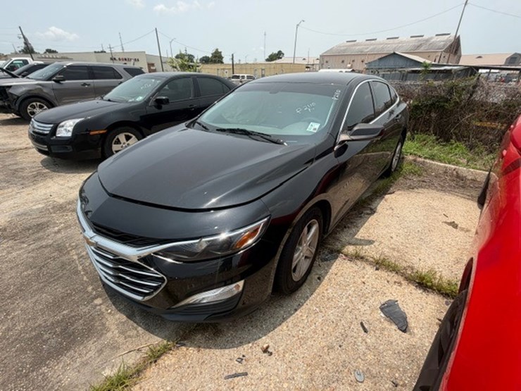 #78-•-2022-chevrolet-malibu-image-1