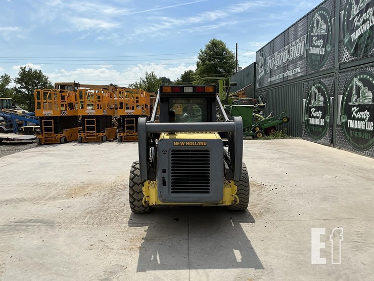 2005-new-holland-ls185b-image-3