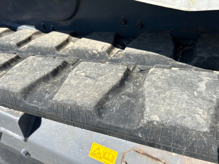 2019-takeuchi-tl10v2-image-61
