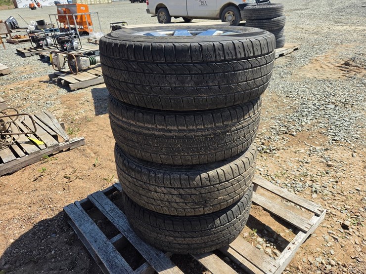 #6183-•-(4)-corsa-highway-terrain-plus-245/65r17-tires-w/rims-image-3