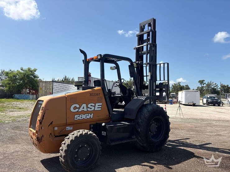 2018-case-586h-image-3