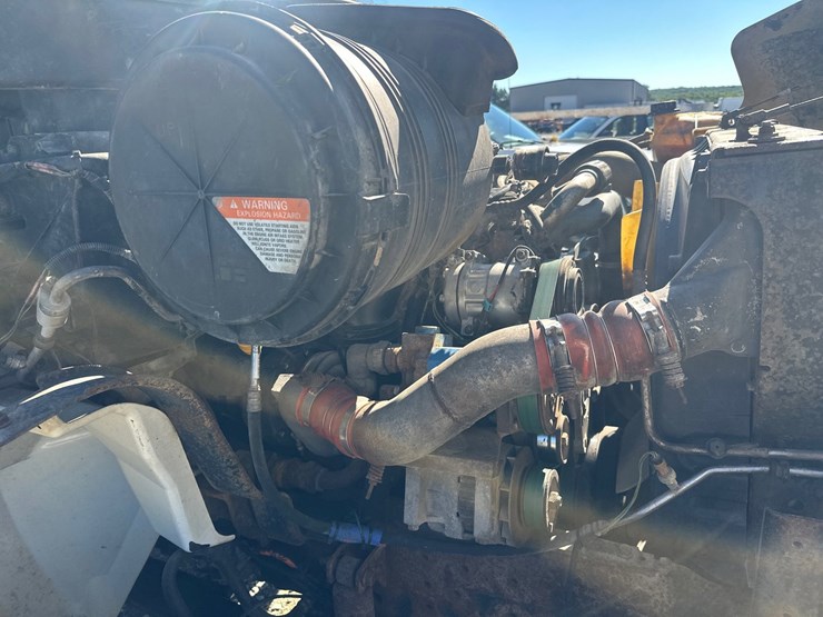 2007-international-durastar-4400-image-42