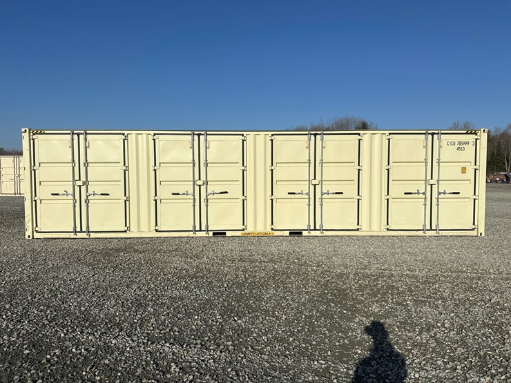 #5008-•-approx-40'-(5)-door-one-trip-shipping-container-image-2