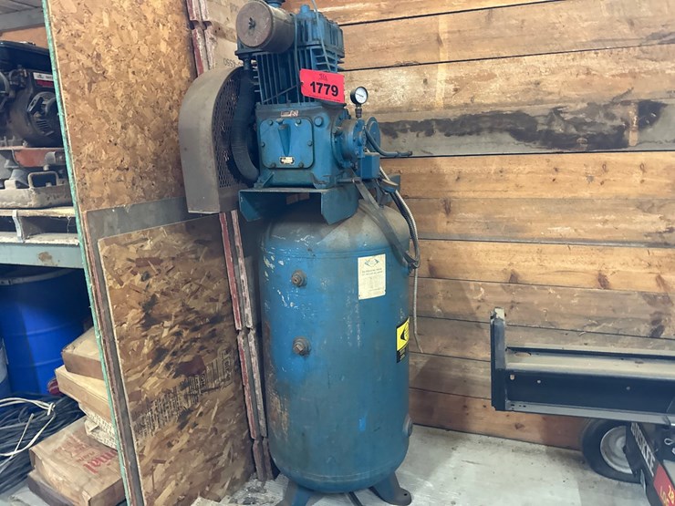 #1779-•-cochrane-100-gallon-air-compressor-image-1