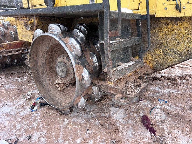 #1459-•-2012-bomag-bc572-compactor-image-18
