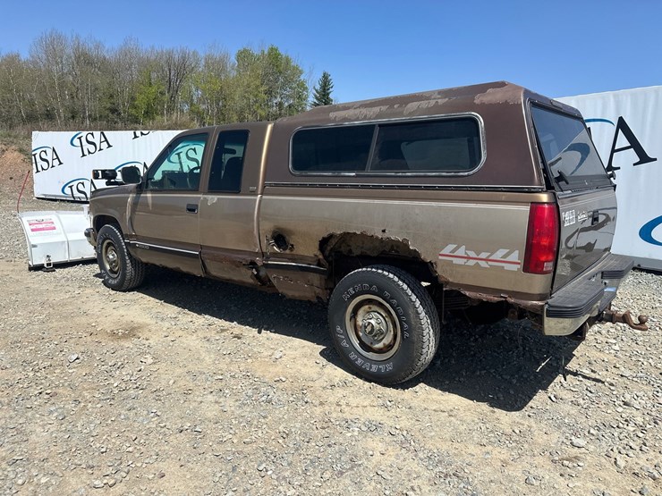 1994-chevrolet-2500-image-3