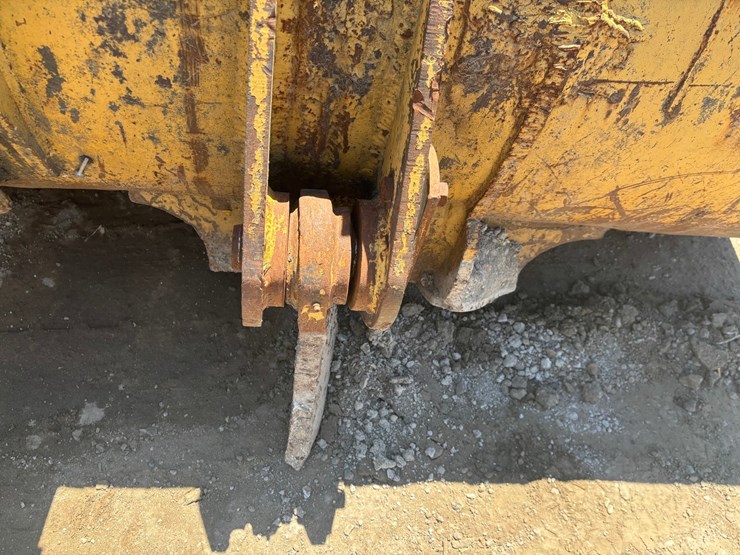 caterpillar-950b-image-9