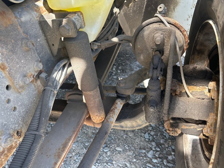 2009-international-durastar-4300-image-66