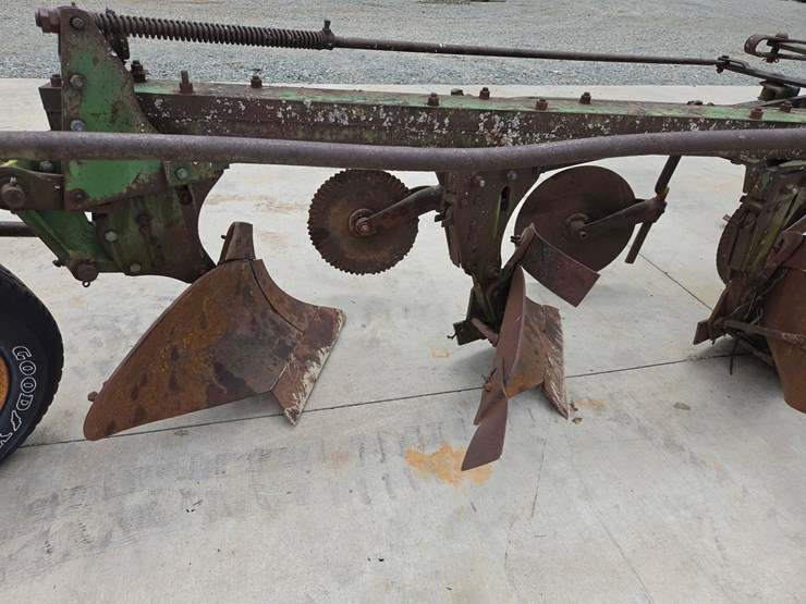 #5038-•-4-bottom-plow-image-12