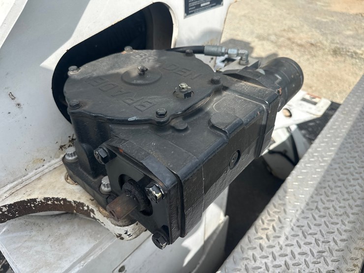 2013-international-durastar-4300-image-51