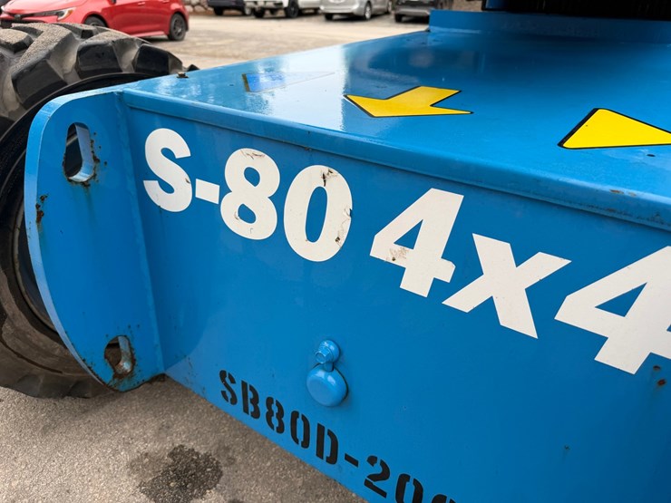 2013-genie-s80x-image-58