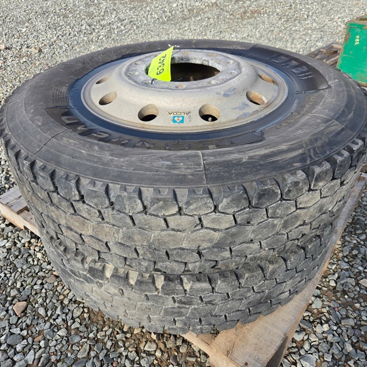 #6342 • (2) Ironhead IDR311 11R22.5 Tires W/Rims