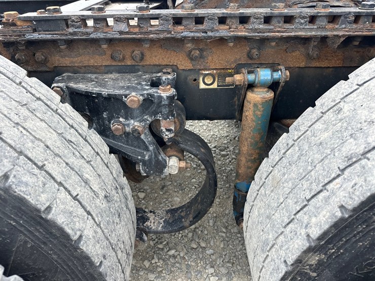 2014-kenworth-t660-image-46