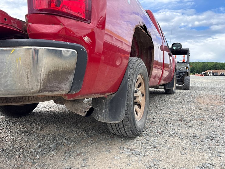 2012-chevrolet-1500-image-14