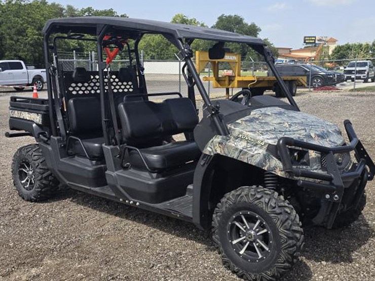 2012-john-deere-gator-image-2