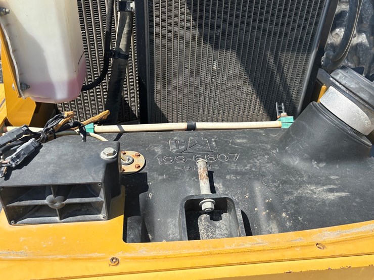 caterpillar-cs-563e-image-28
