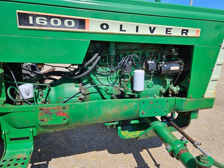 oliver-1600-image-14