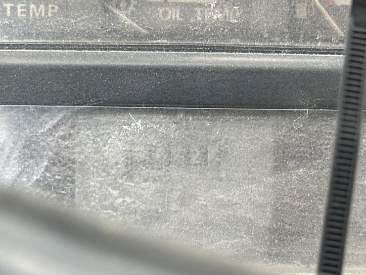 1995-caterpillar-dp70-image-39