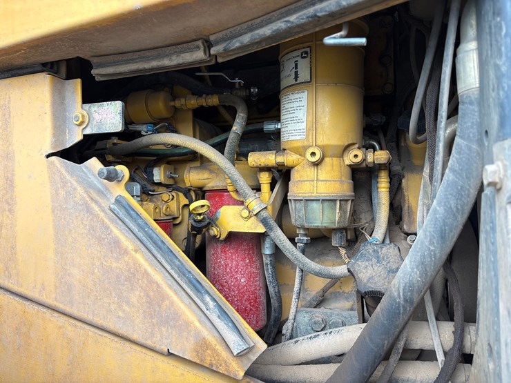 deere-844j-image-39