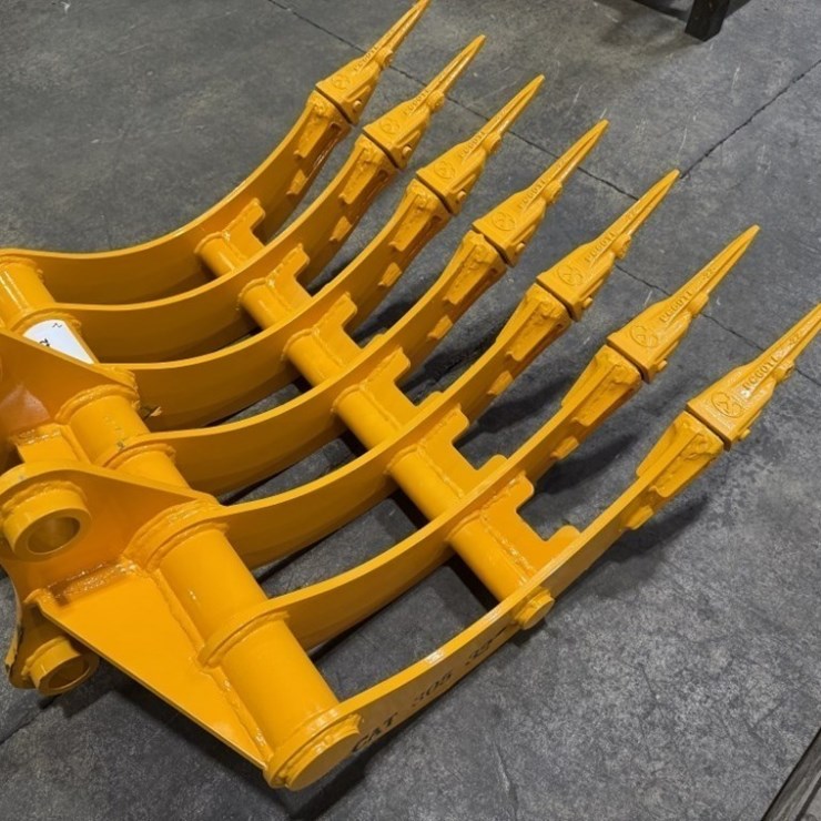 2026 Future 32" Rake