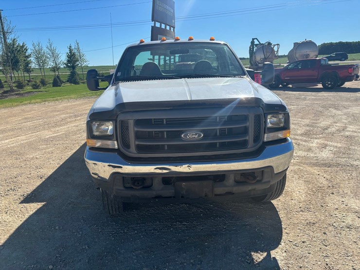 2004-ford-f450-image-7