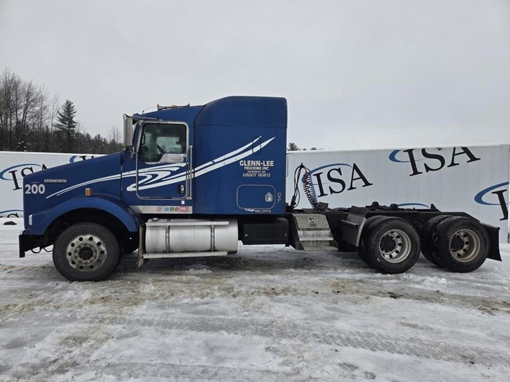 2007-kenworth-t800-image-2