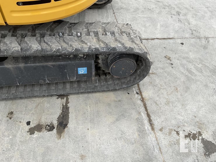 2022-deere-26g-image-9