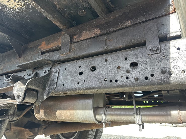 2001-ford-f350-image-55