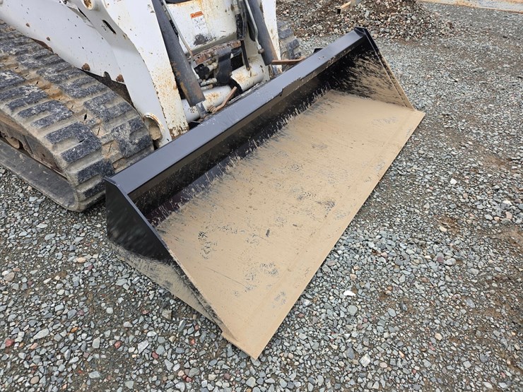 2020-bobcat-t740-image-11