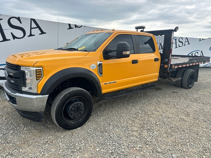 2019-ford-f550-image-1
