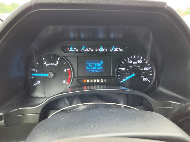 2020-ford-f350-image-54