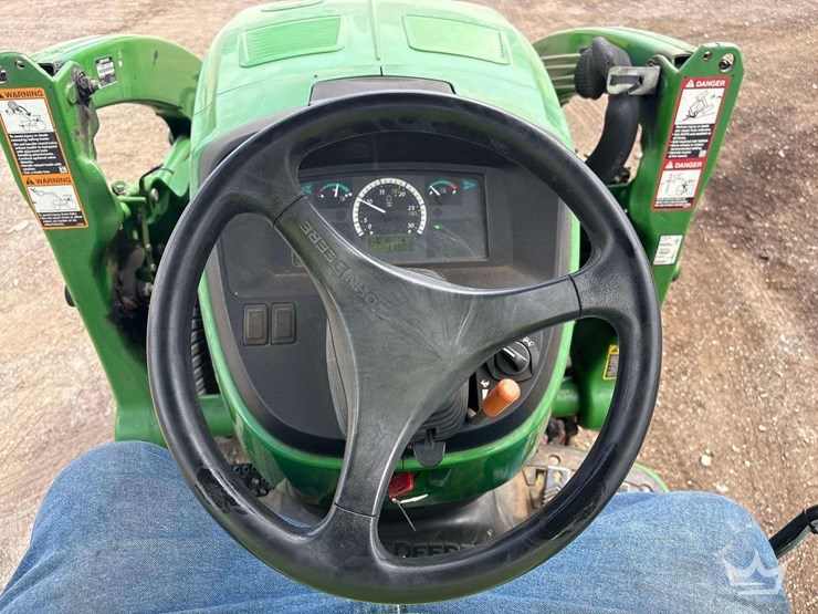 2018-john-deere-3039r-image-6