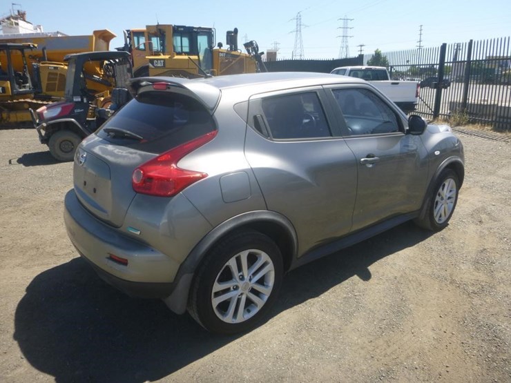 2013-nissan-juke-image-3