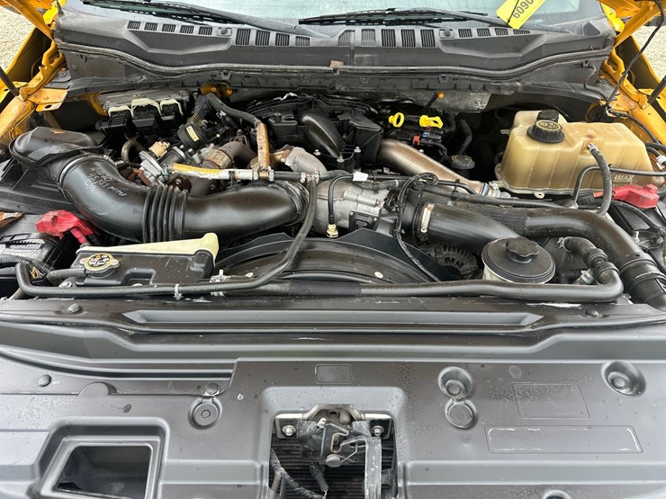 2019-ford-f550-image-45