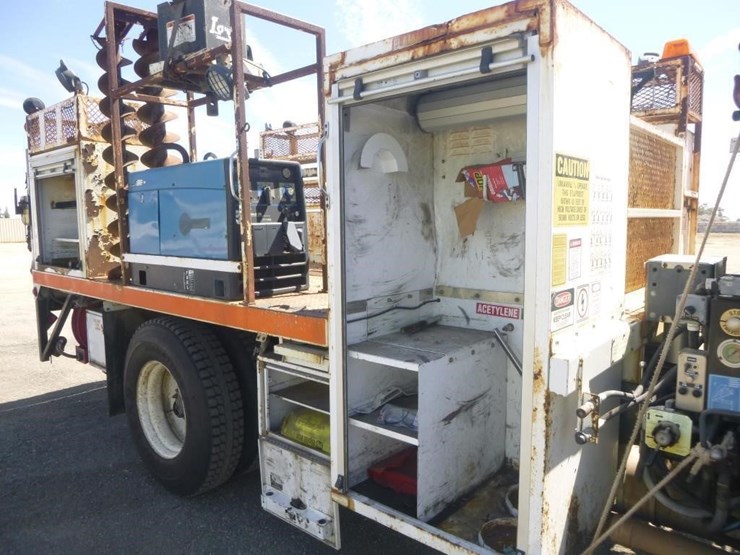 2007-international-durastar-4400-image-27