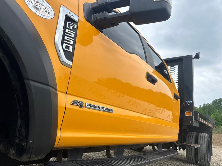 2019-ford-f550-image-24