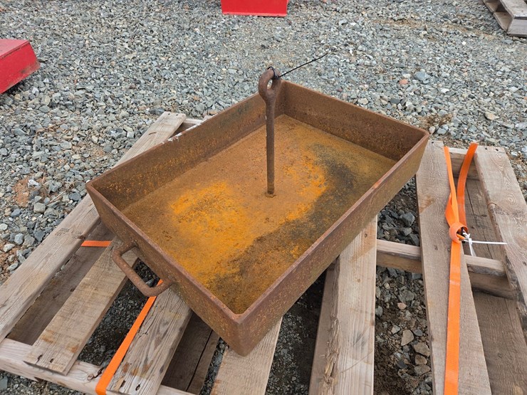 #6160-•-approx-5"x20"x28"-steel-tray-image-3