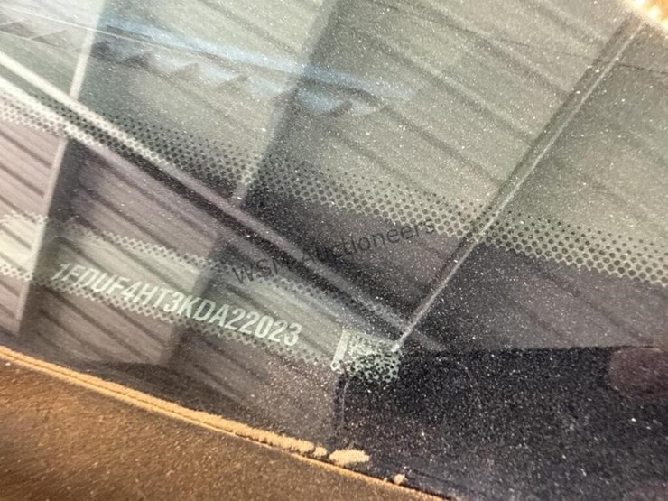 2019-ford-f450-image-17