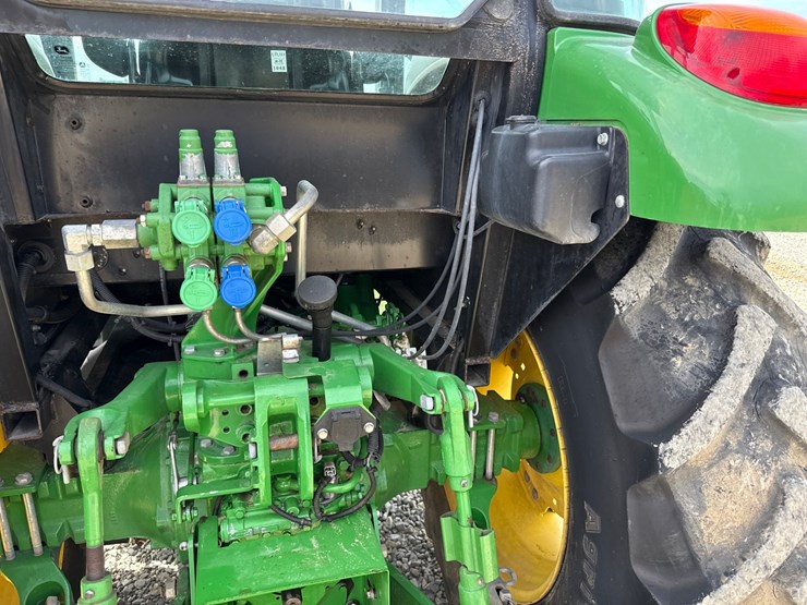 john-deere-5090e-image-41