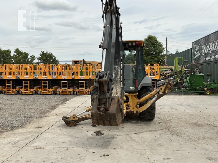 2017-deere-410l-image-3