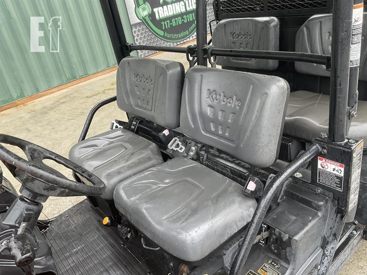 2019-kubota-rtvx1140-image-9
