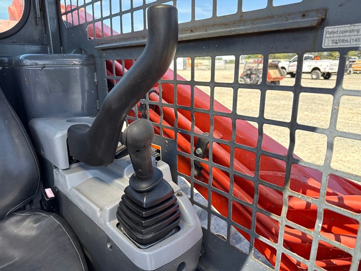 kubota-svl95-2s-image-40