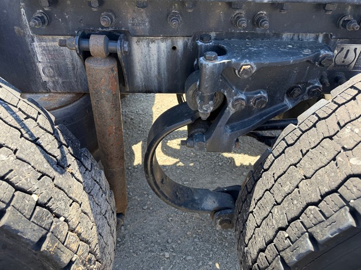 2018-kenworth-t680-image-35