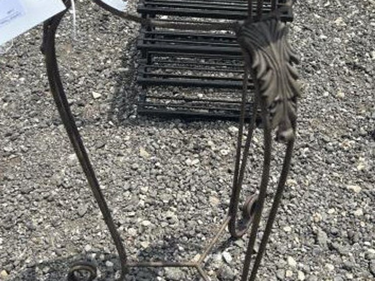 #219-•-wrought-iron-plant-stand-image-4