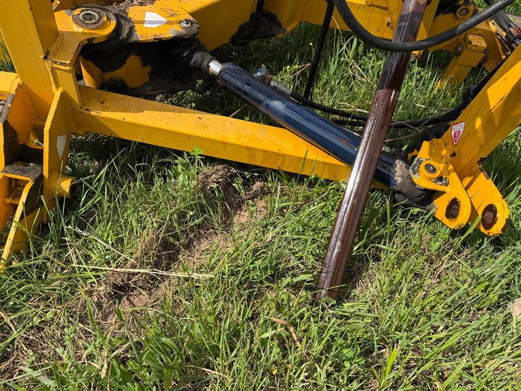 #1180-•-tiger-ditch-mower-image-15